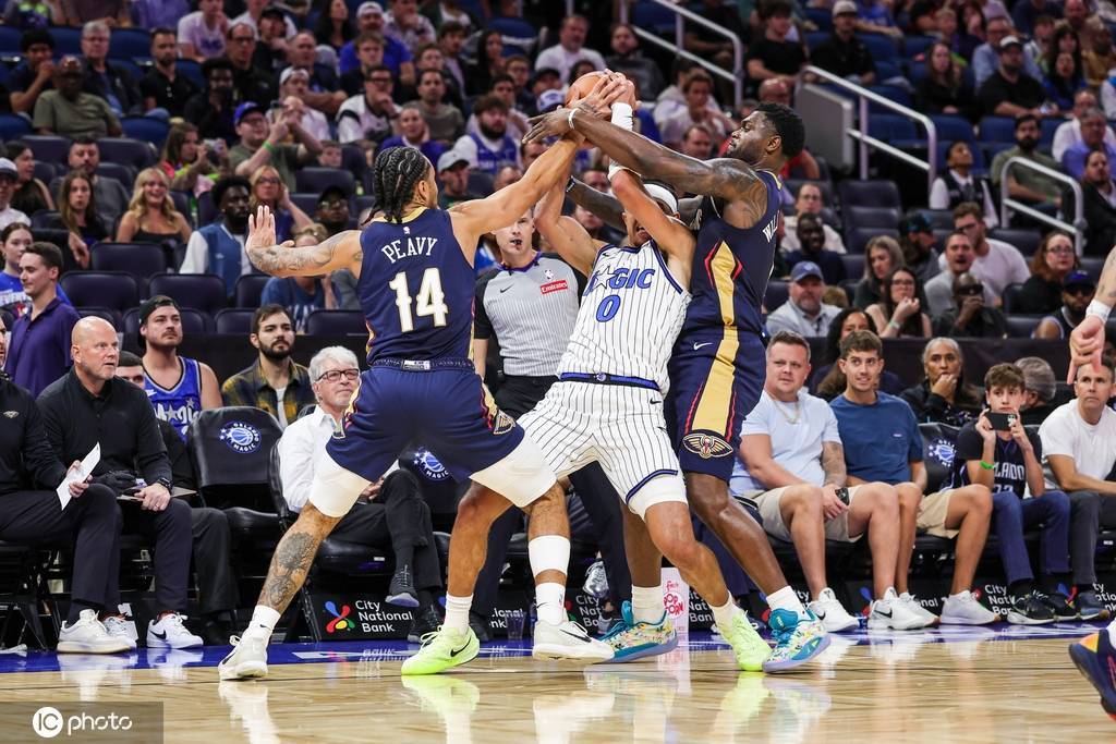 季前赛-普尔21分班凯罗19+10 鹈鹕不敌魔术